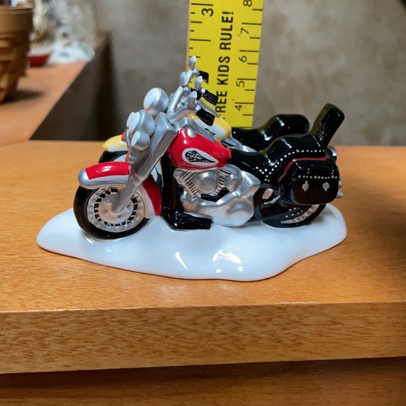 Harley-Davidson Department 56 Motorcycle Figurine - Picture 10 of 12